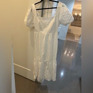 Squared neck ASTR dress